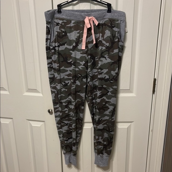 Jenni Intimates Other - Jenni Intimates Camo Pajama Pants